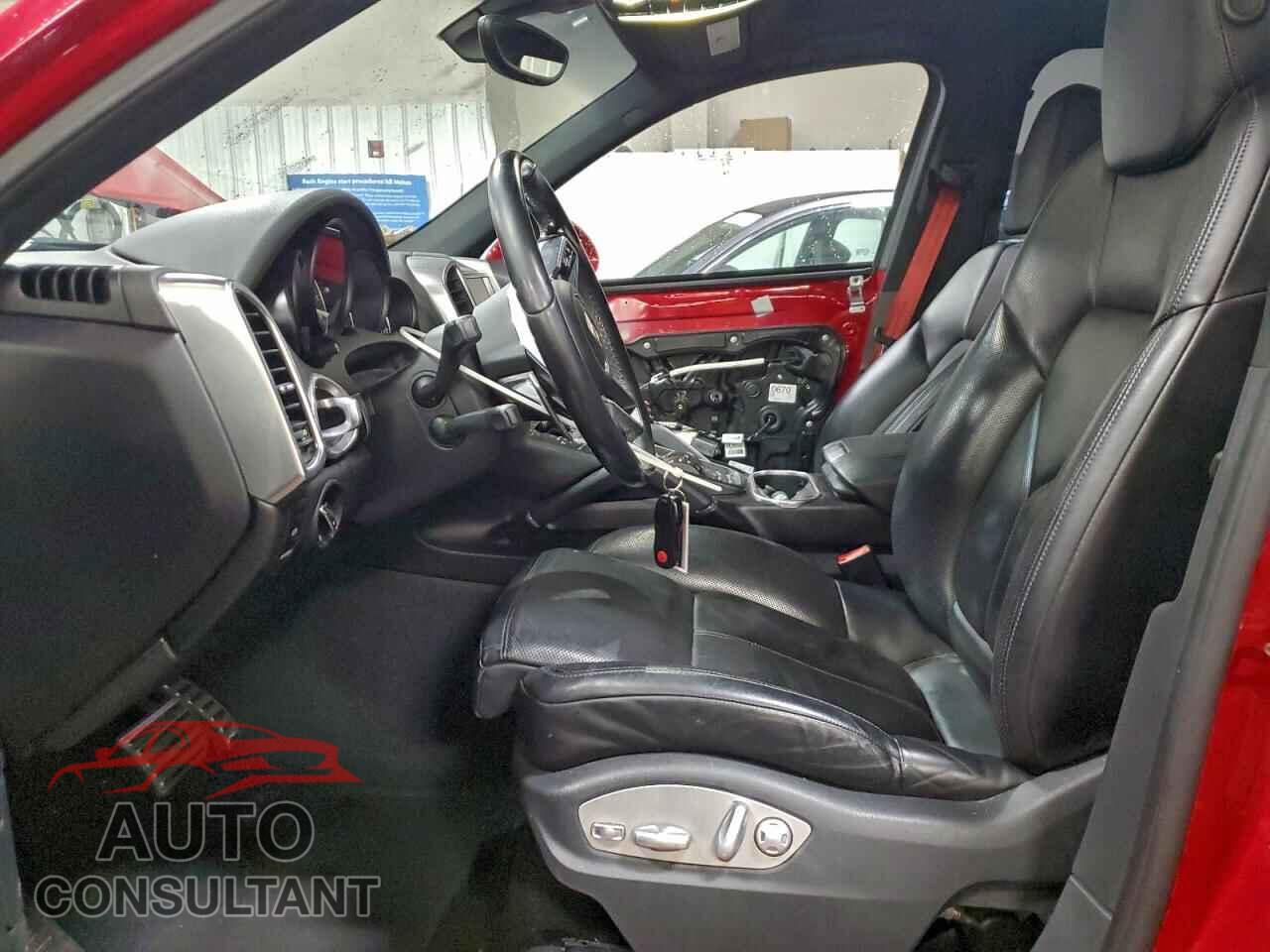 PORSCHE CAYENNE 2018 - WP1AB2A2XJLA61302