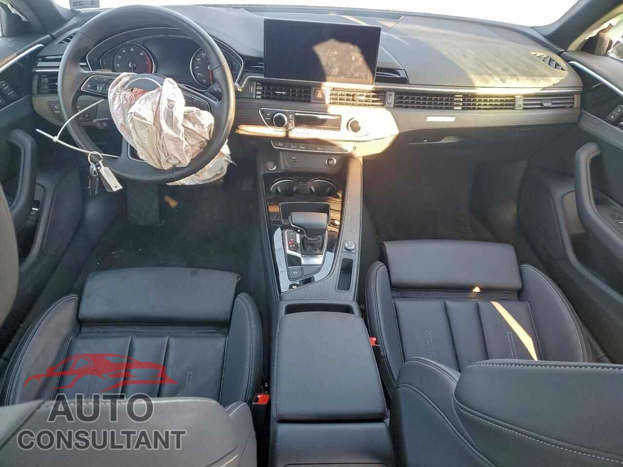 AUDI A4 2023 - WAUDAAF40PN001478