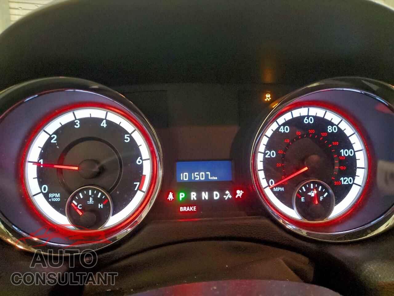 DODGE CARAVAN 2011 - 2D4RN4DG6BR715433