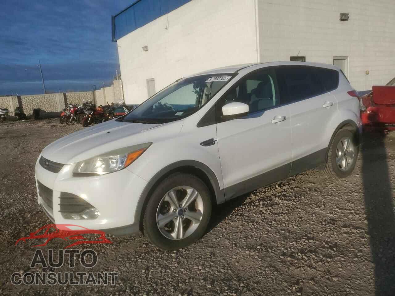FORD ESCAPE 2015 - 1FMCU0G95FUB20430