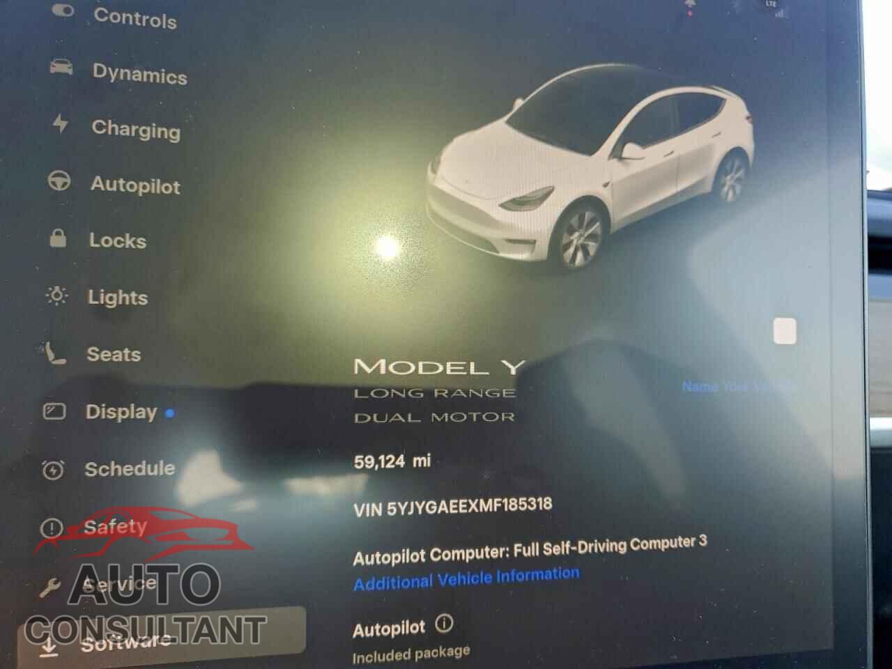 TESLA MODEL Y 2021 - 5YJYGAEEXMF185318