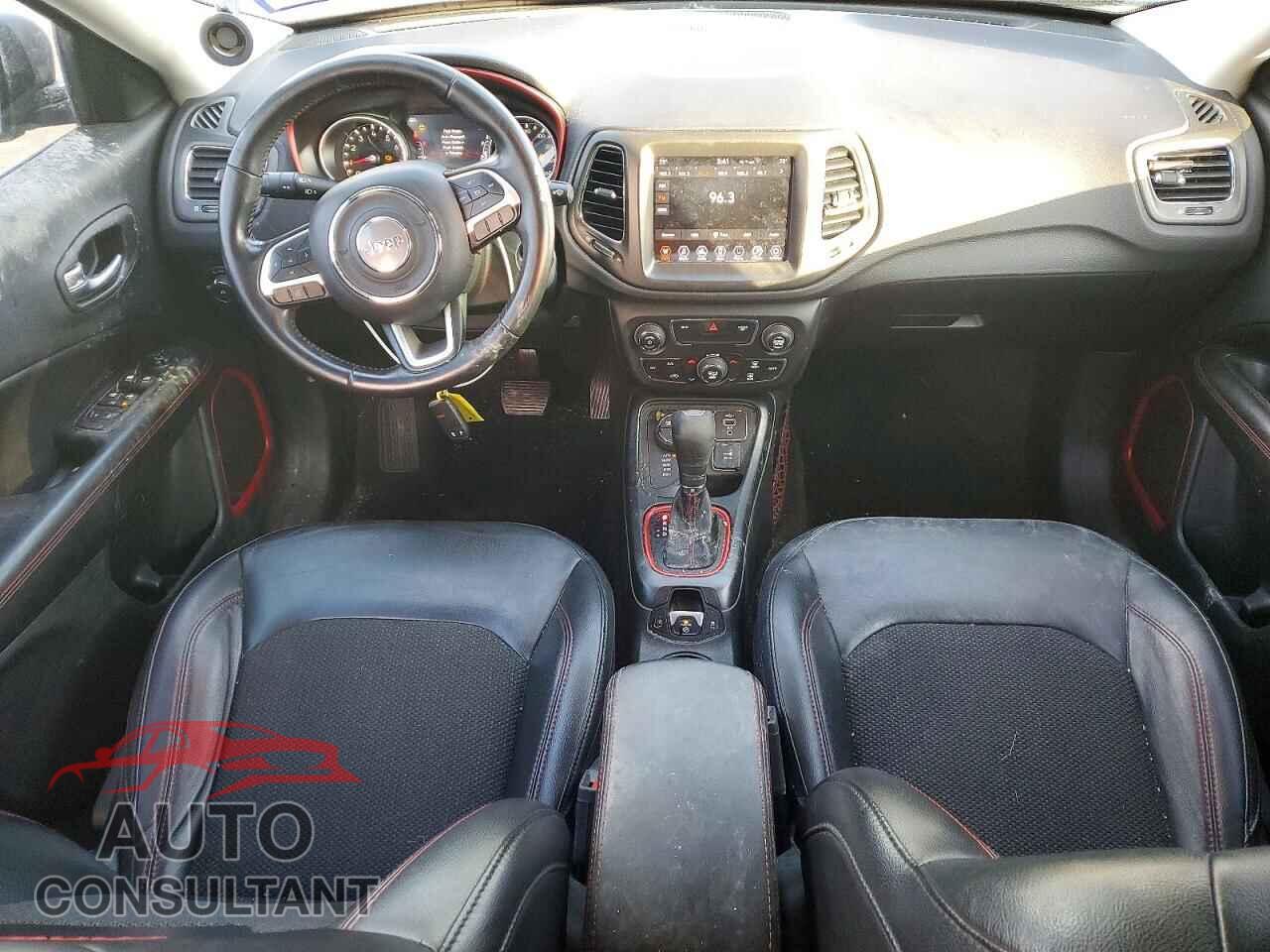 JEEP COMPASS 2019 - 3C4NJDDB7KT780543