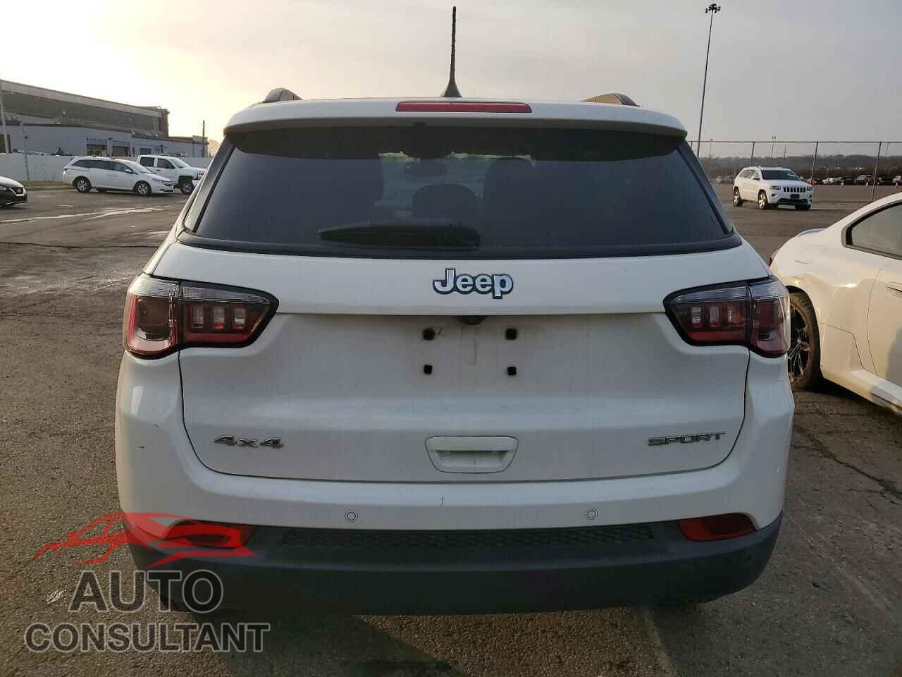 JEEP COMPASS 2017 - 3C4NJDAB5HT647311