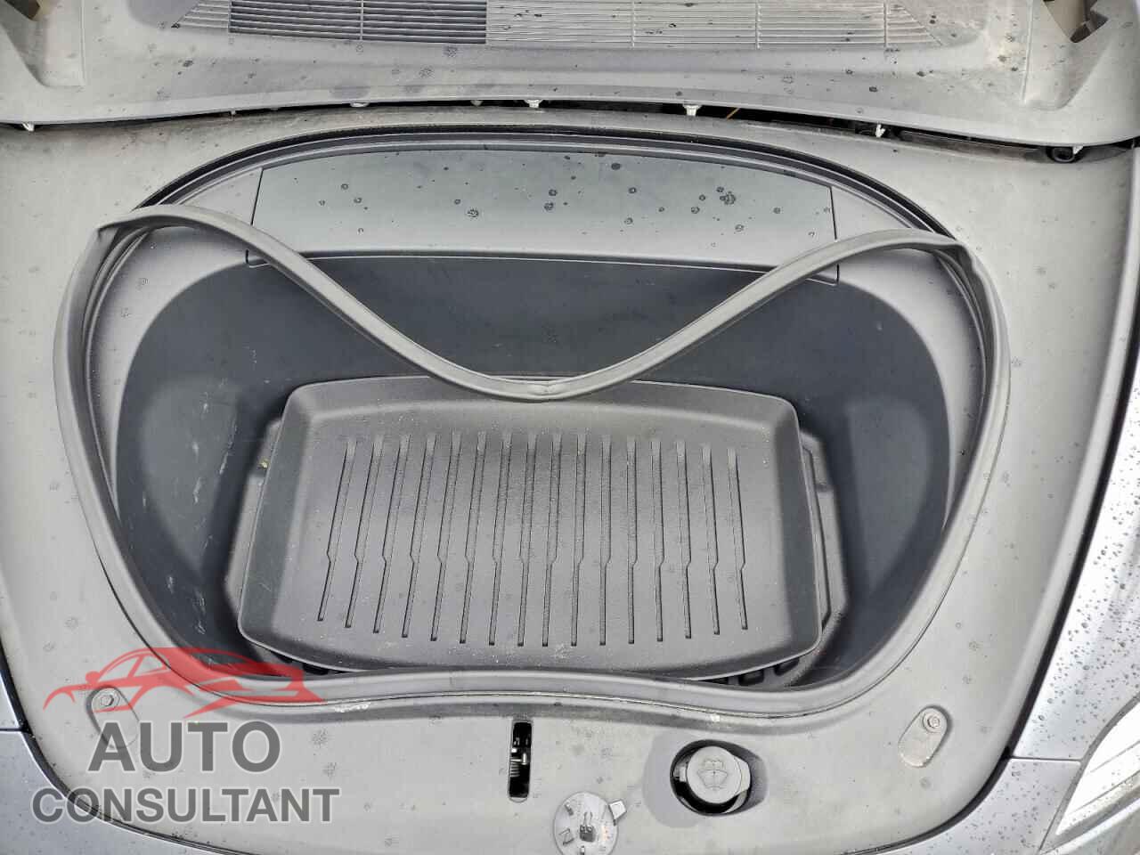 TESLA MODEL 3 2024 - 5YJ3E1EA0RF721066