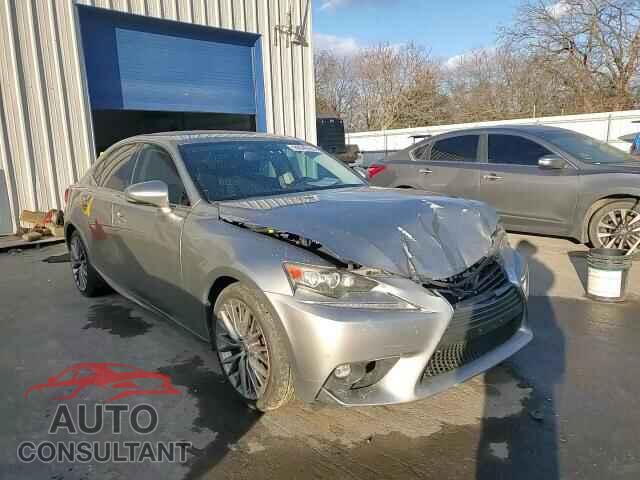 LEXUS IS 2015 - JTHBF1D28F5074446