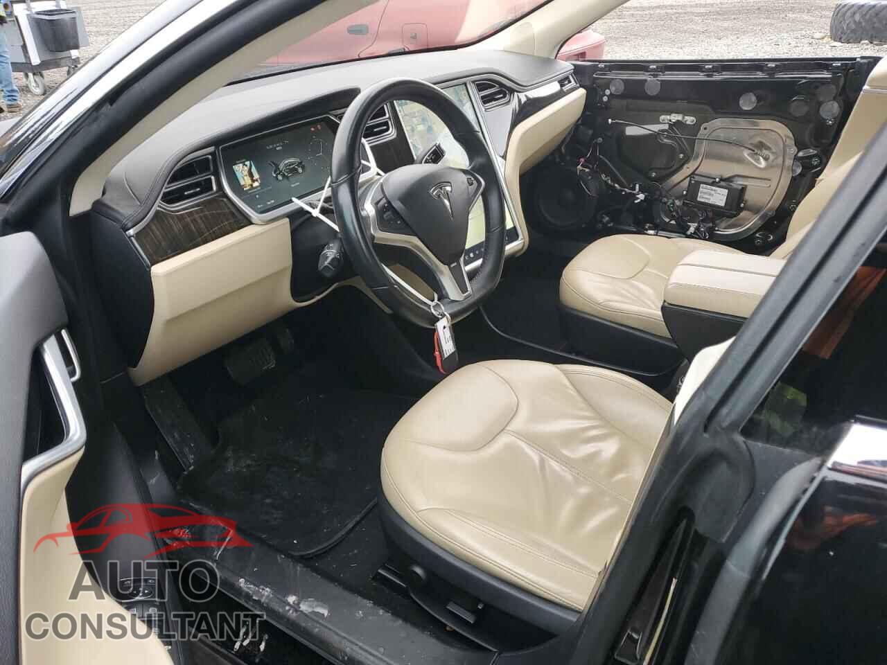 TESLA MODEL S 2013 - 5YJSA1DN7DFP12174