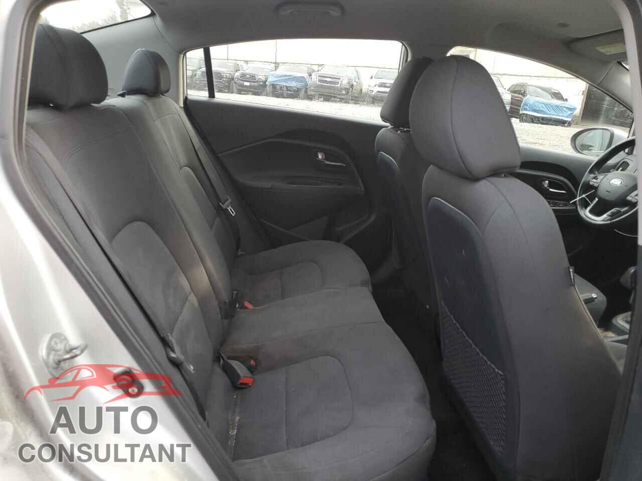 KIA RIO 2013 - KNADN4A37D6207701