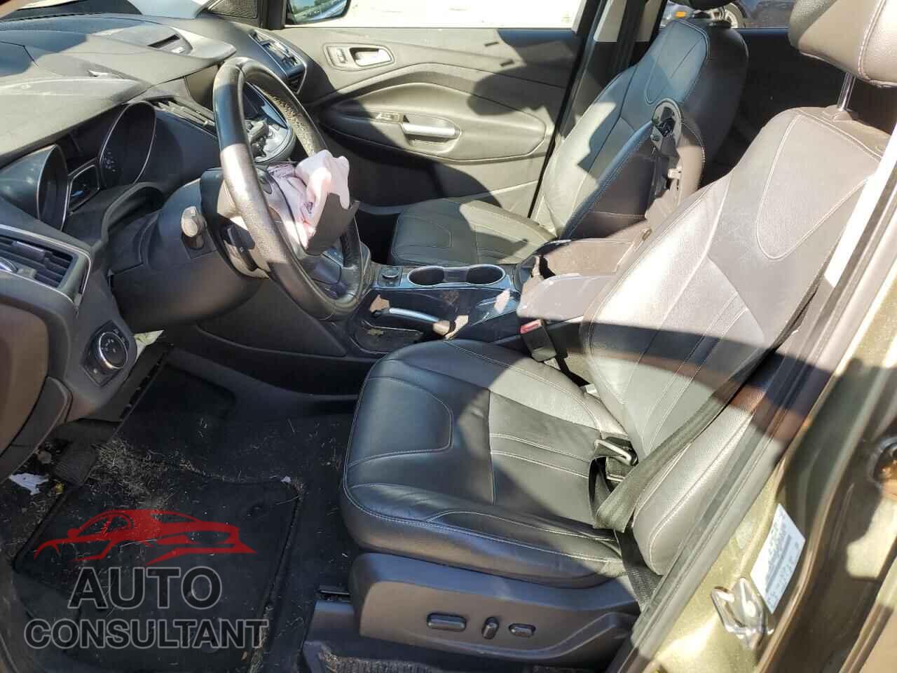 FORD ESCAPE 2013 - 1FMCU0J96DUC99552