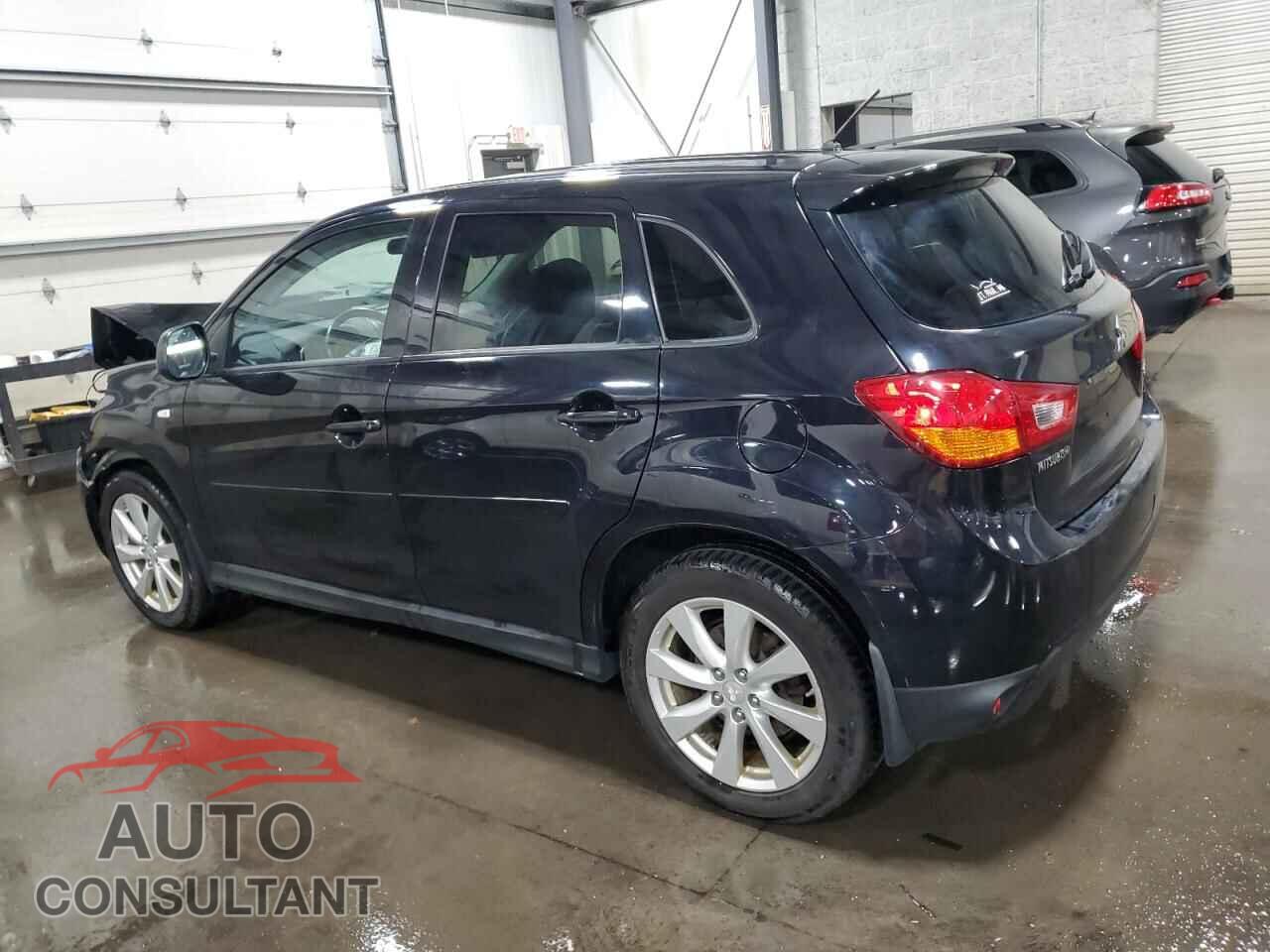 MITSUBISHI OUTLANDER 2014 - 4A4AR3AU7EE014803