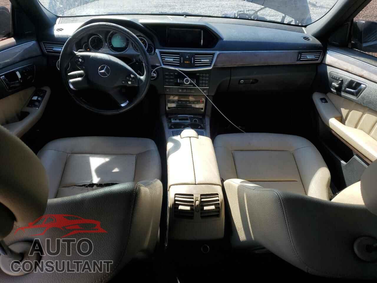 MERCEDES-BENZ E-CLASS 2011 - WDDHF8HB4BA462828
