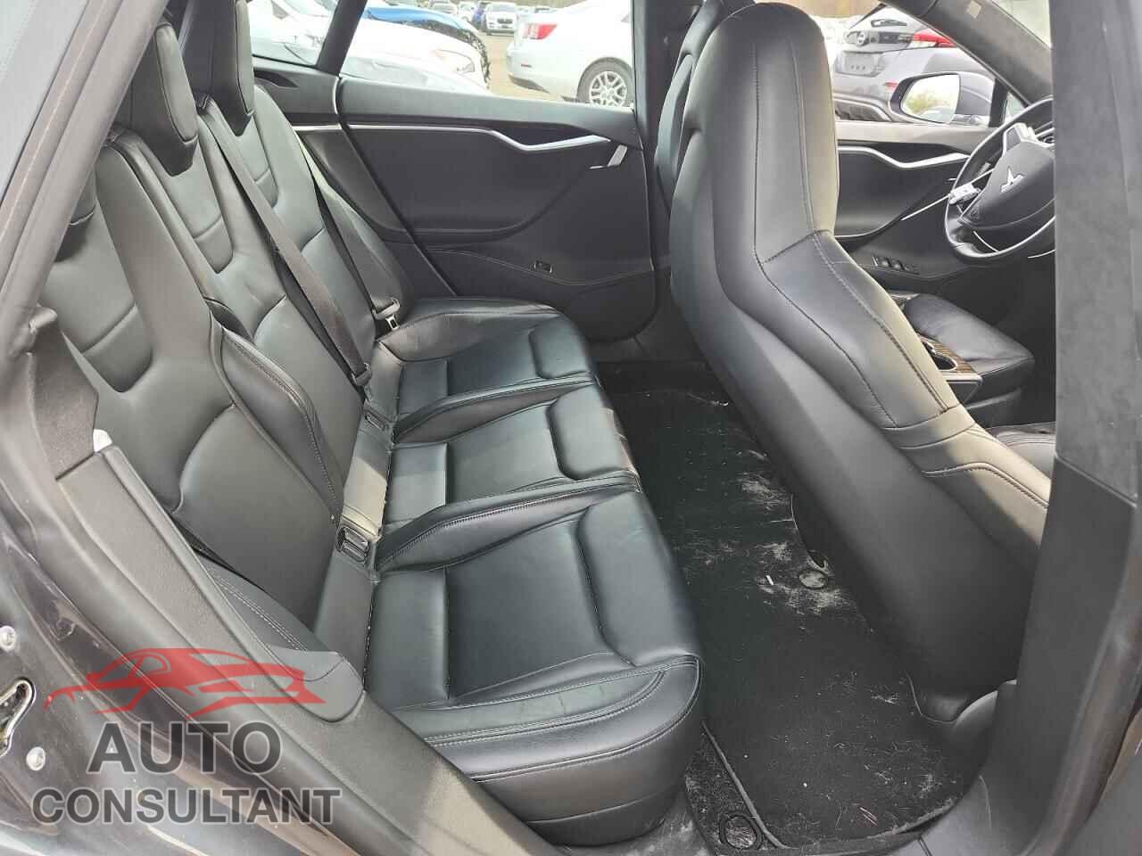 TESLA MODEL S 2014 - 5YJSA1H20EFP62917
