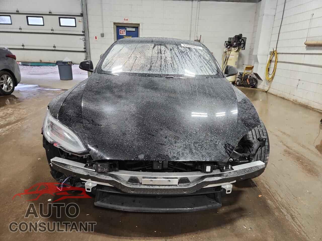 TESLA MODEL S 2021 - 5YJSA1E61MF431723