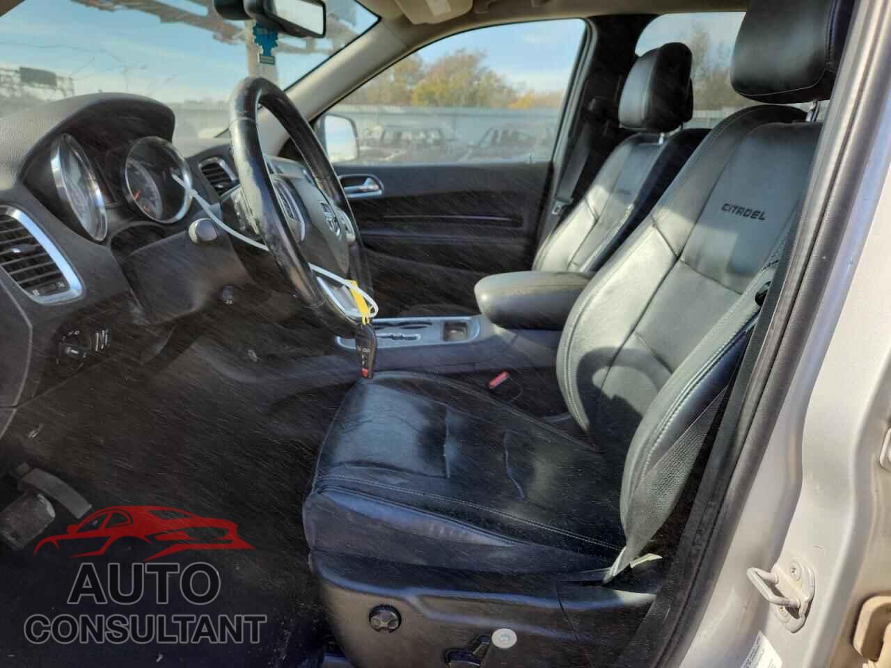 DODGE DURANGO 2012 - 1C4SDHET3CC117508