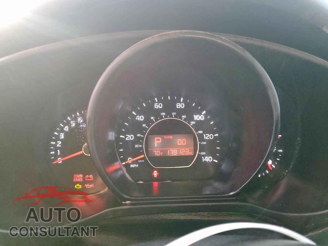 KIA SOUL 2015 - KNDJP3A53F7192543