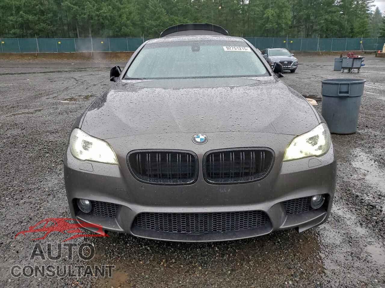 BMW 5 SERIES 2011 - WBAFU7C55BC779702