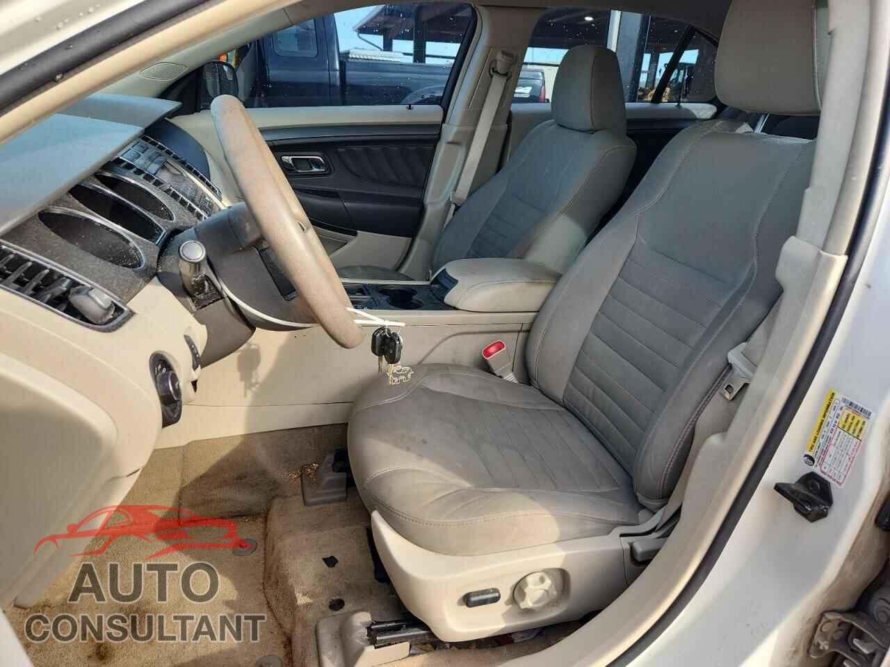 FORD TAURUS 2012 - 1FAHP2DW8CG115293