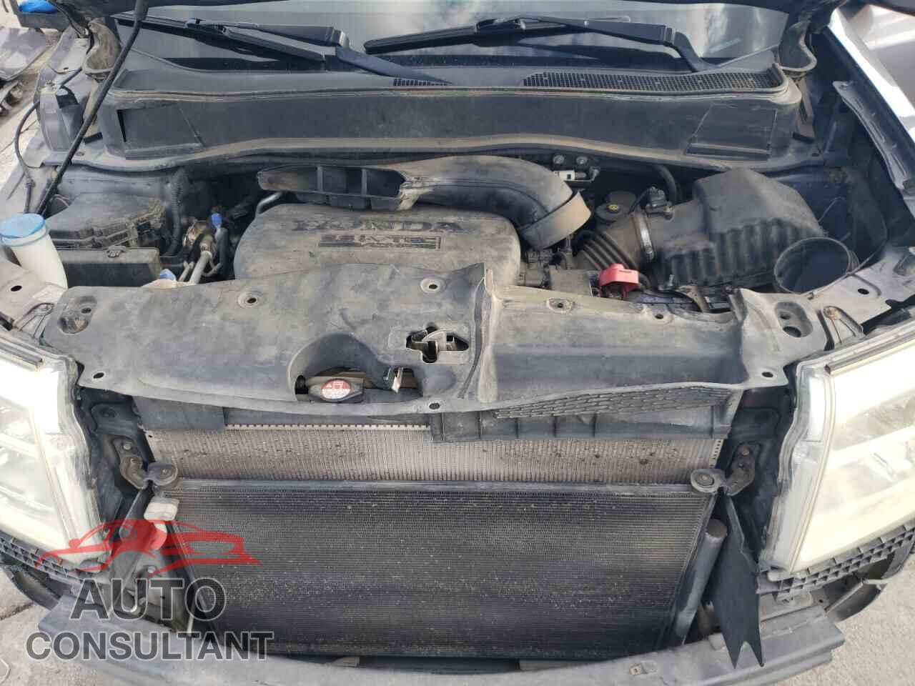 HONDA PILOT 2015 - 5FNYF3H63FB004310