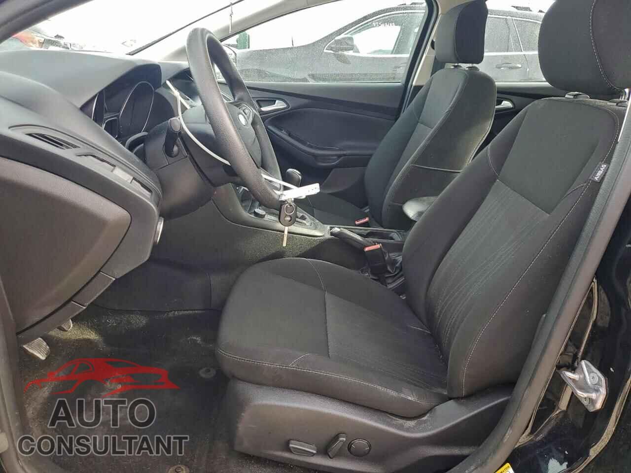 FORD FOCUS 2016 - 1FADP3FE9GL200052