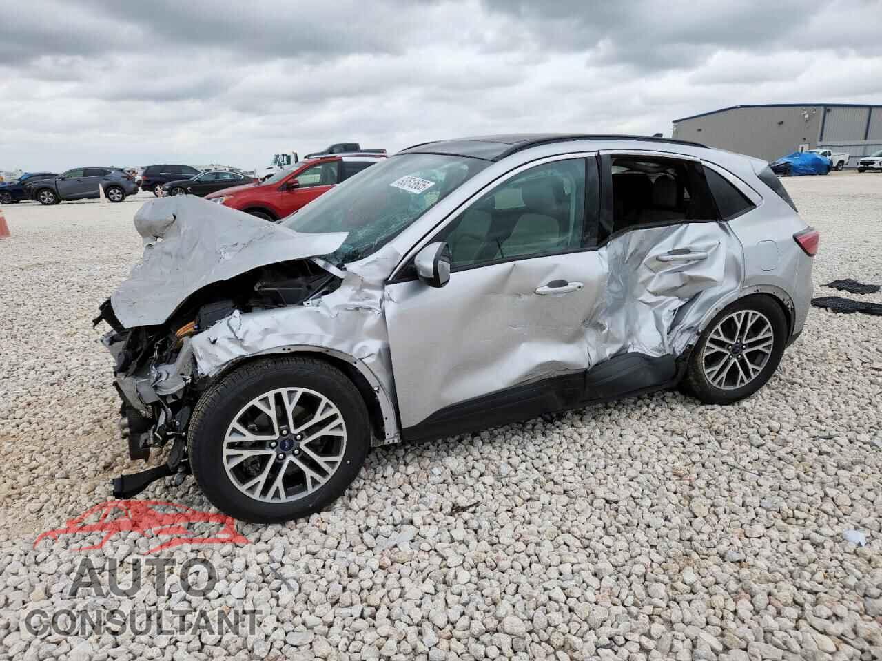 FORD ESCAPE 2020 - 1FMCU0H69LUA32108