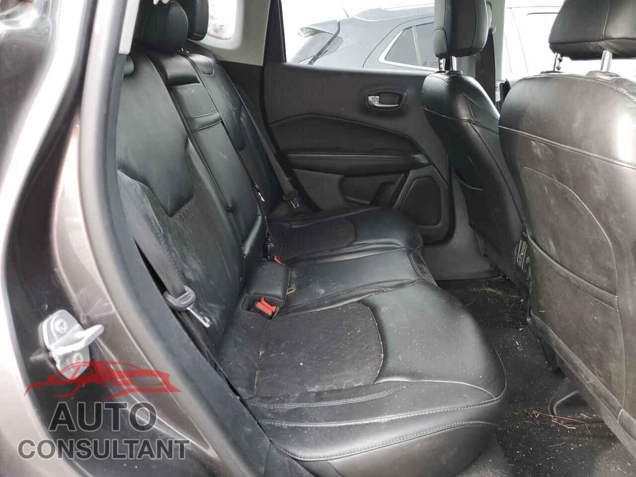 JEEP COMPASS 2018 - 3C4NJDBB3JT298878