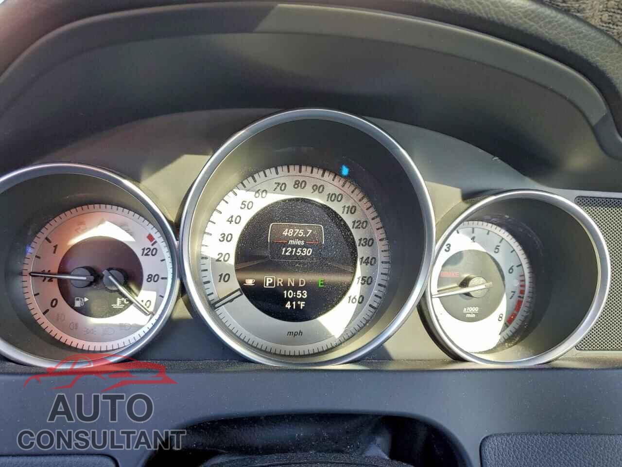 MERCEDES-BENZ C-CLASS 2013 - WDDGF4HB5DR299826