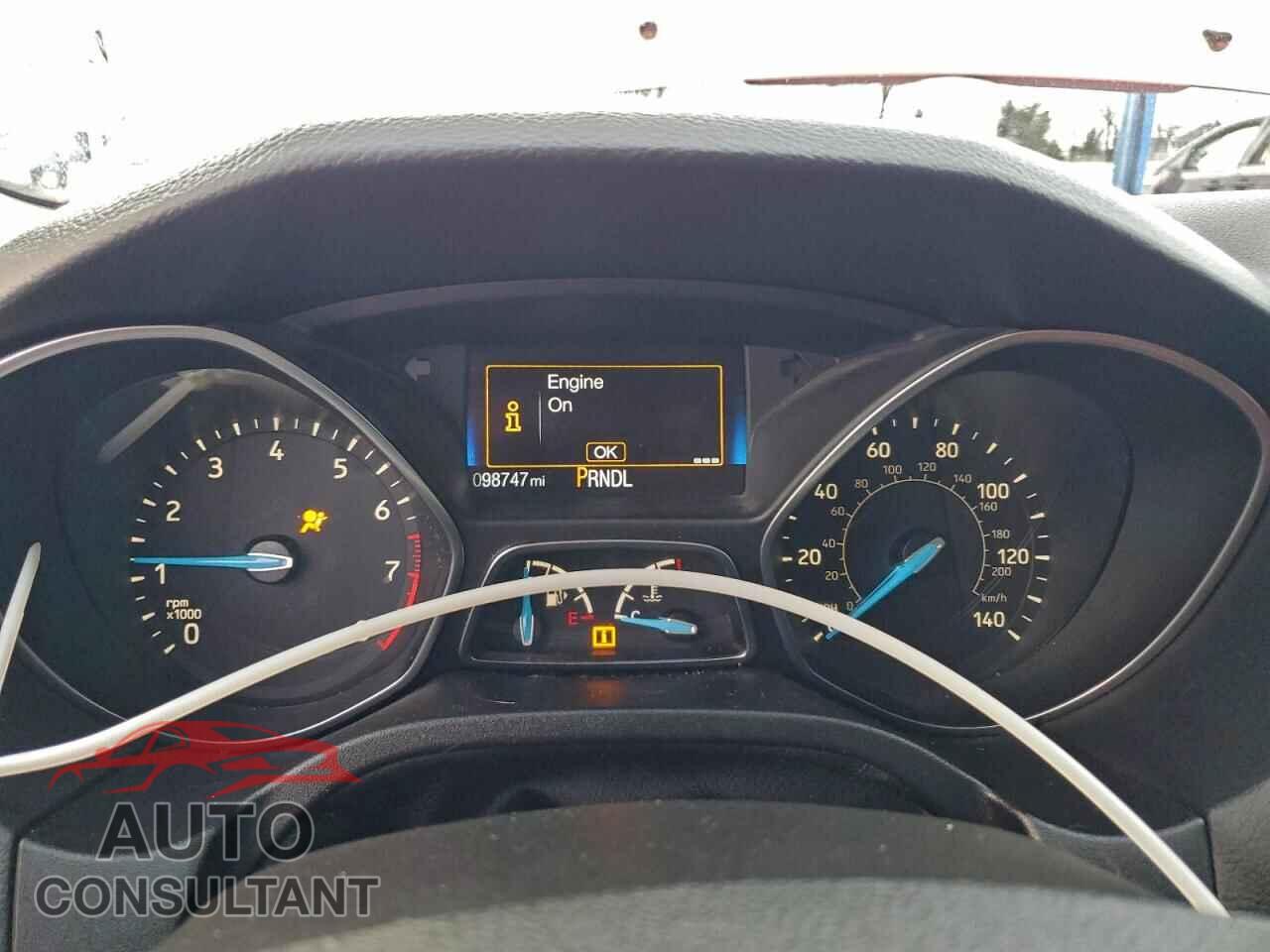 FORD FOCUS 2017 - 1FADP3F21HL315087