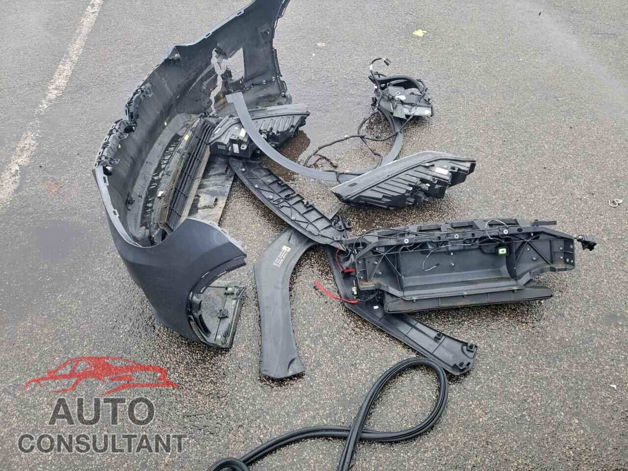TESLA MODEL X 2017 - 5YJXCAE22HF077150