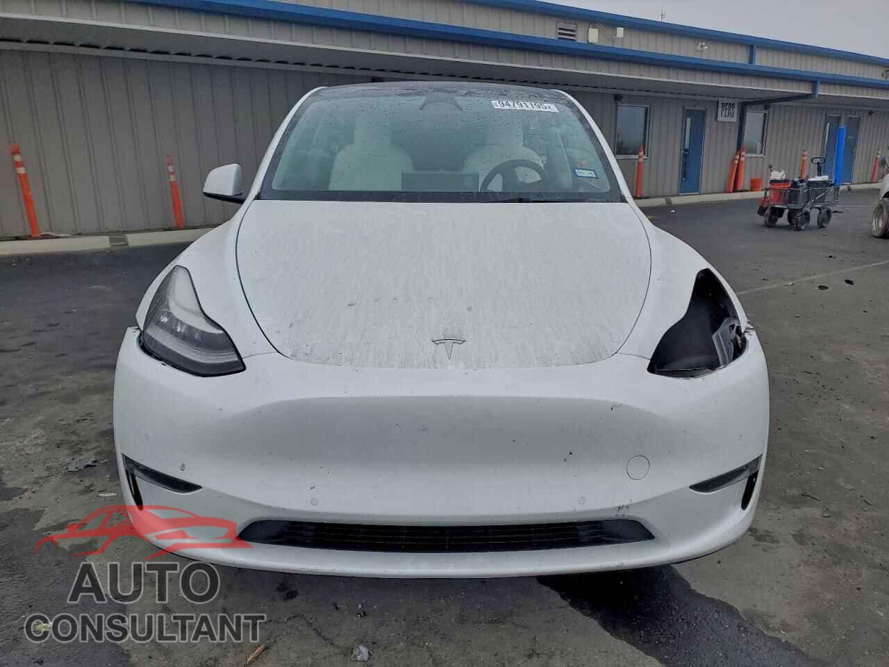 TESLA MODEL Y 2022 - 7SAYGDEE3NF332360