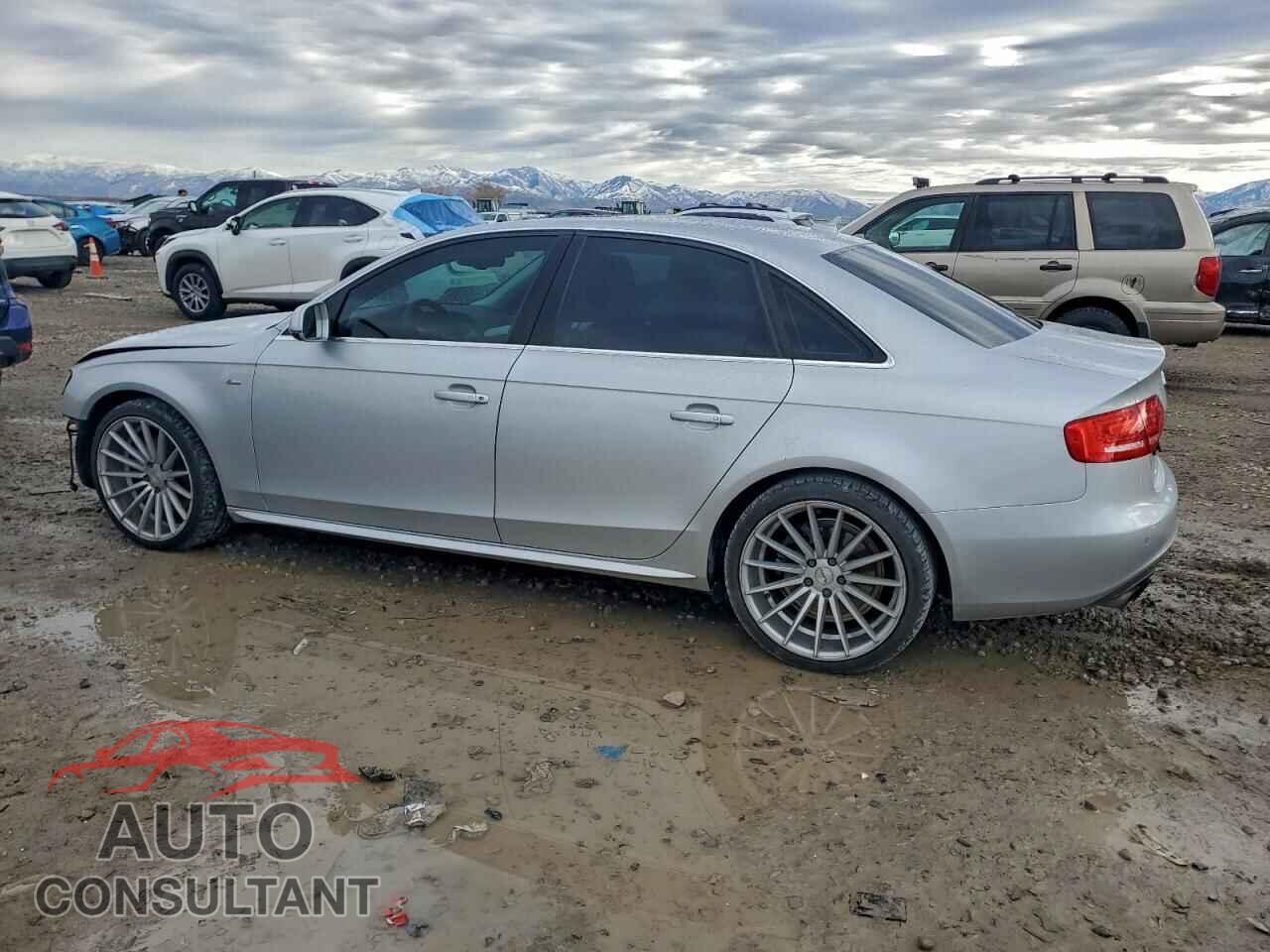 AUDI A4 2012 - WAUFFAFLXCA095999