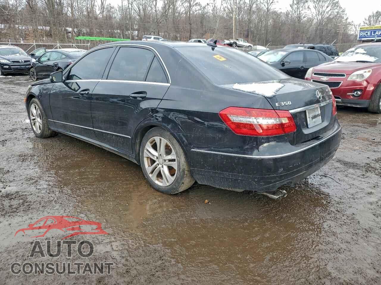 MERCEDES-BENZ E-CLASS 2011 - WDDHF8HB8BA268948