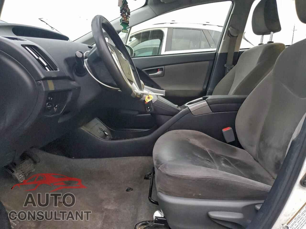 TOYOTA PRIUS 2015 - JTDKN3DU6F0442668
