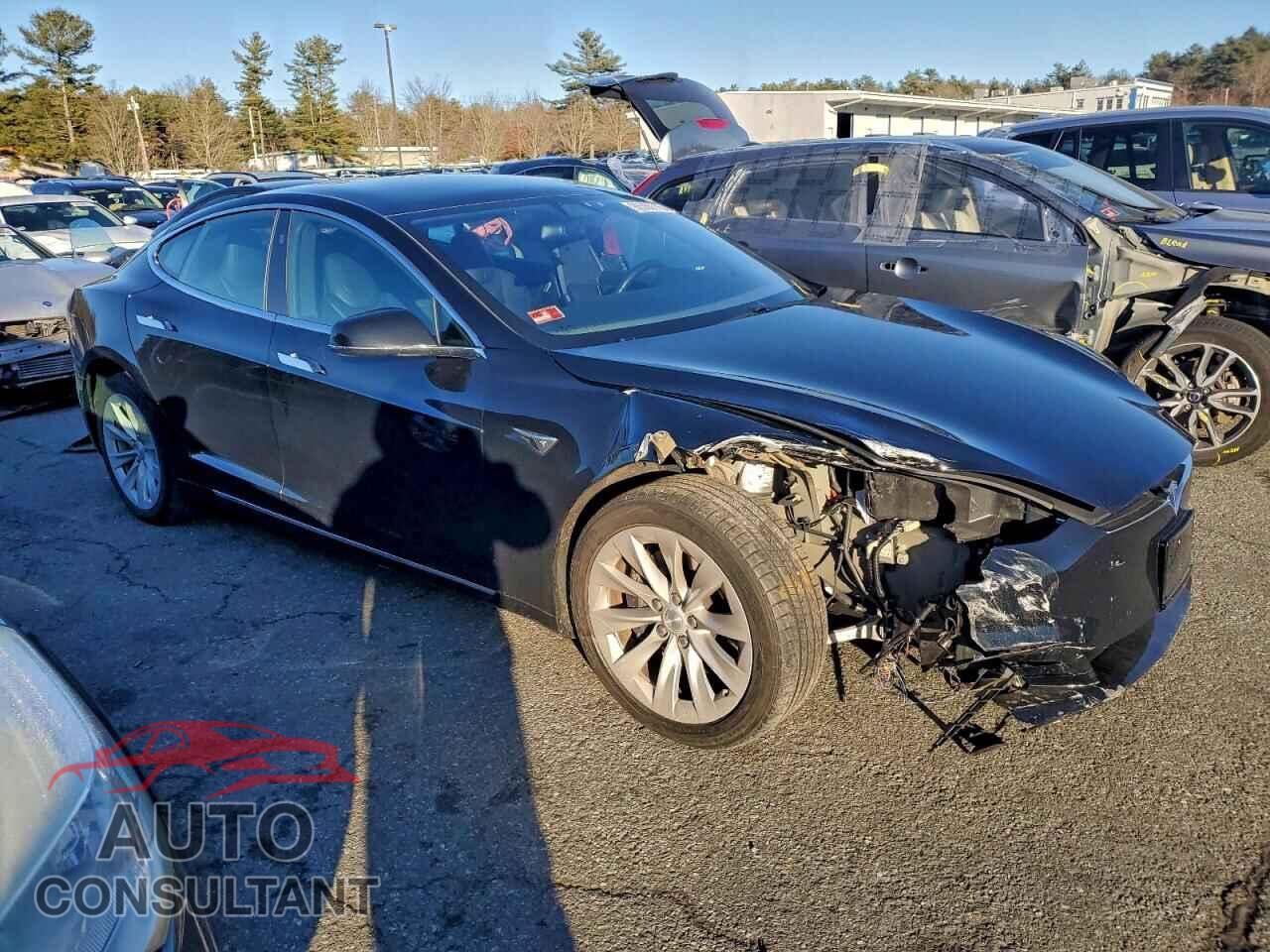 TESLA MODEL S 2019 - 5YJSA1E21KF300012