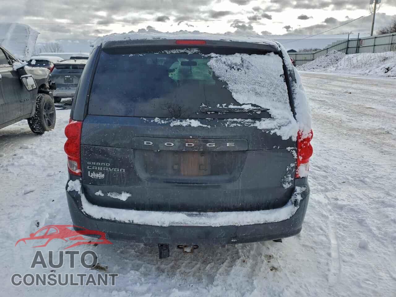 DODGE CARAVAN 2011 - 2D4RN4DG8BR778579