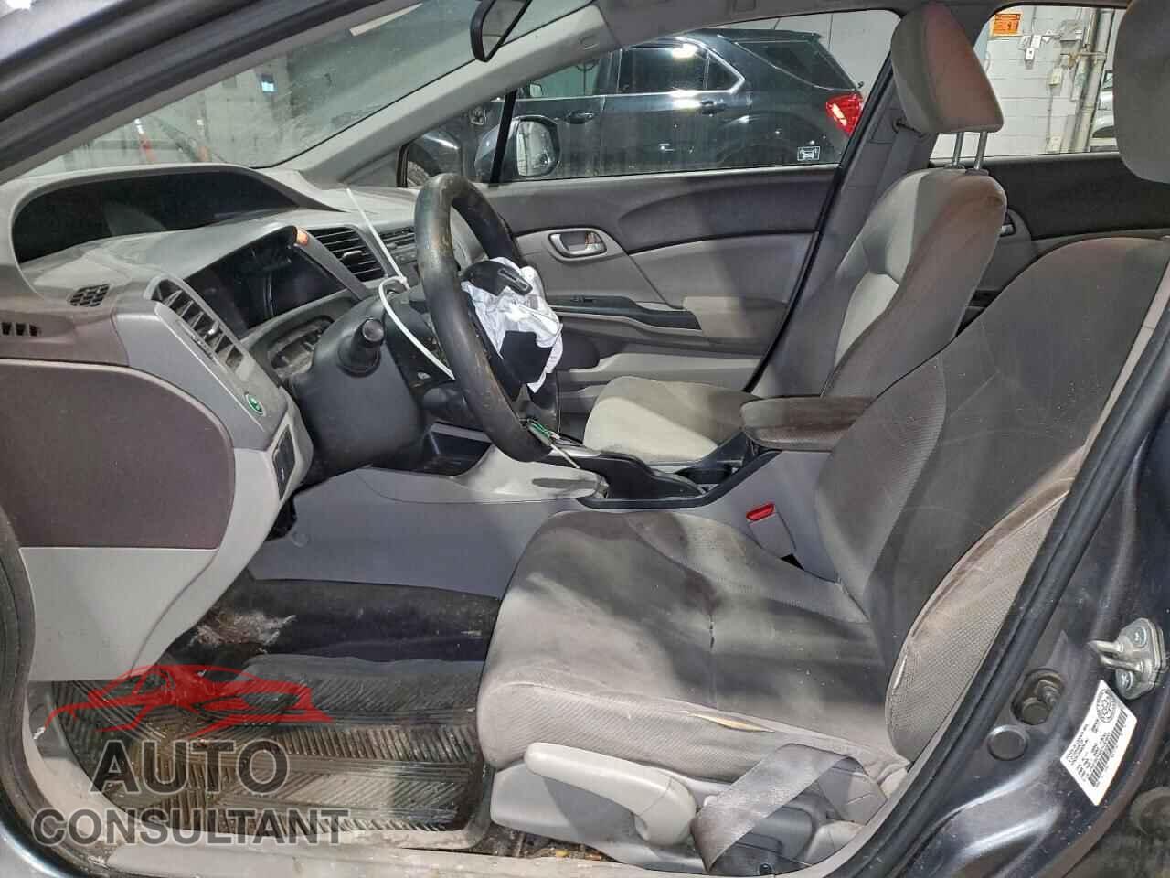 HONDA CIVIC 2012 - 2HGFB2F48CH104859