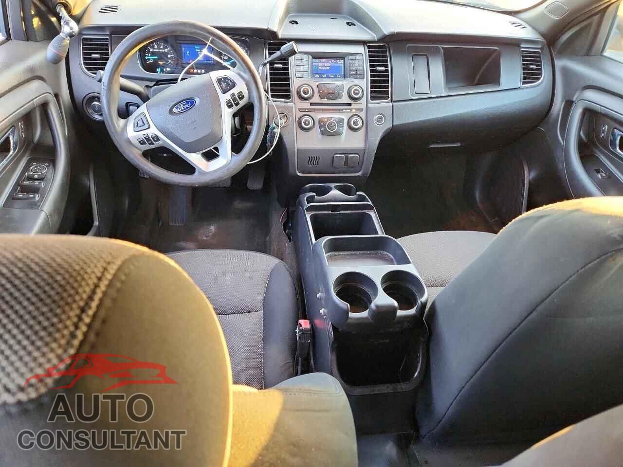 FORD TAURUS 2013 - 1FAHP2M82DG201718