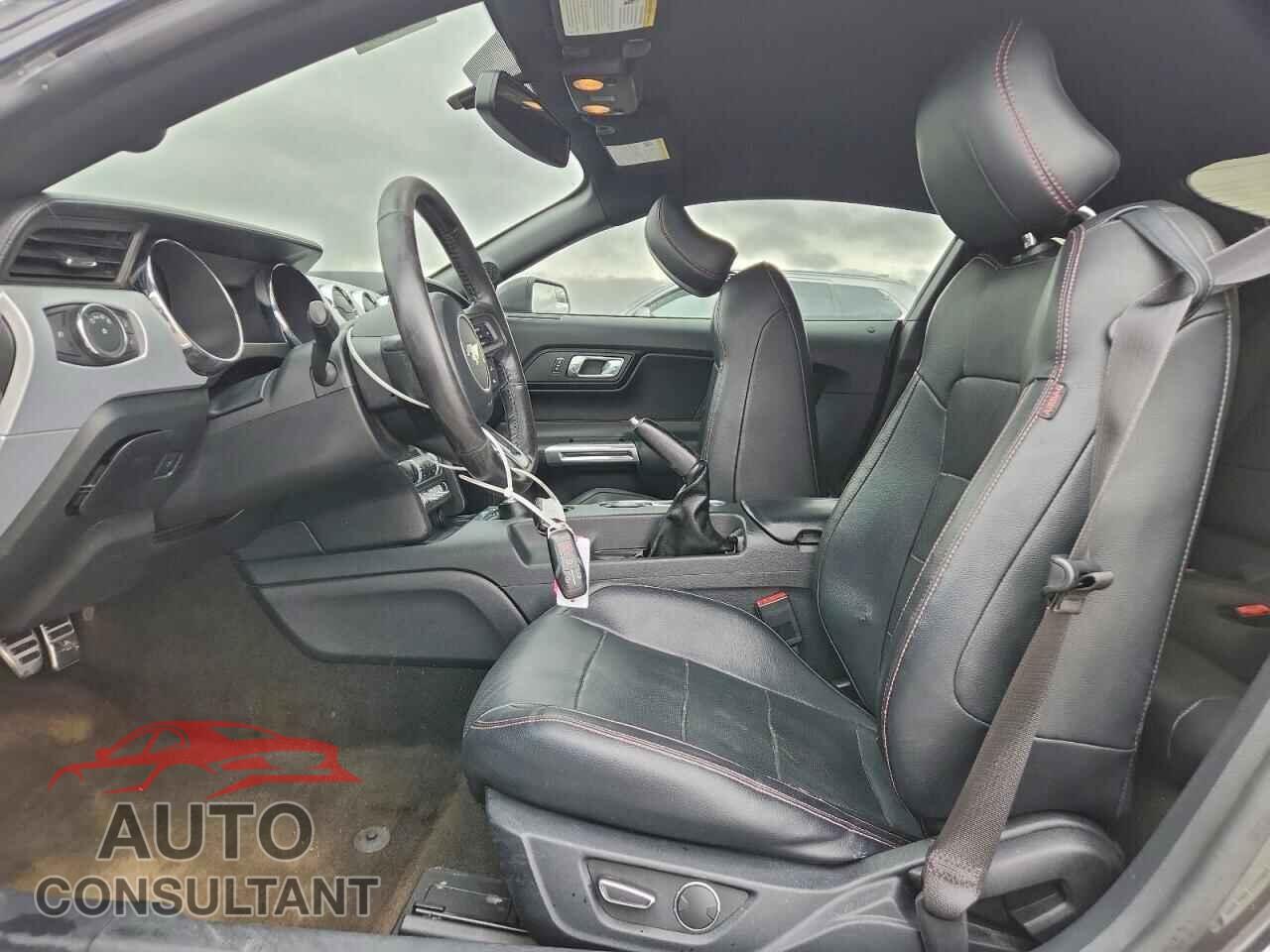 FORD MUSTANG 2015 - 1FA6P8CF8F5412821