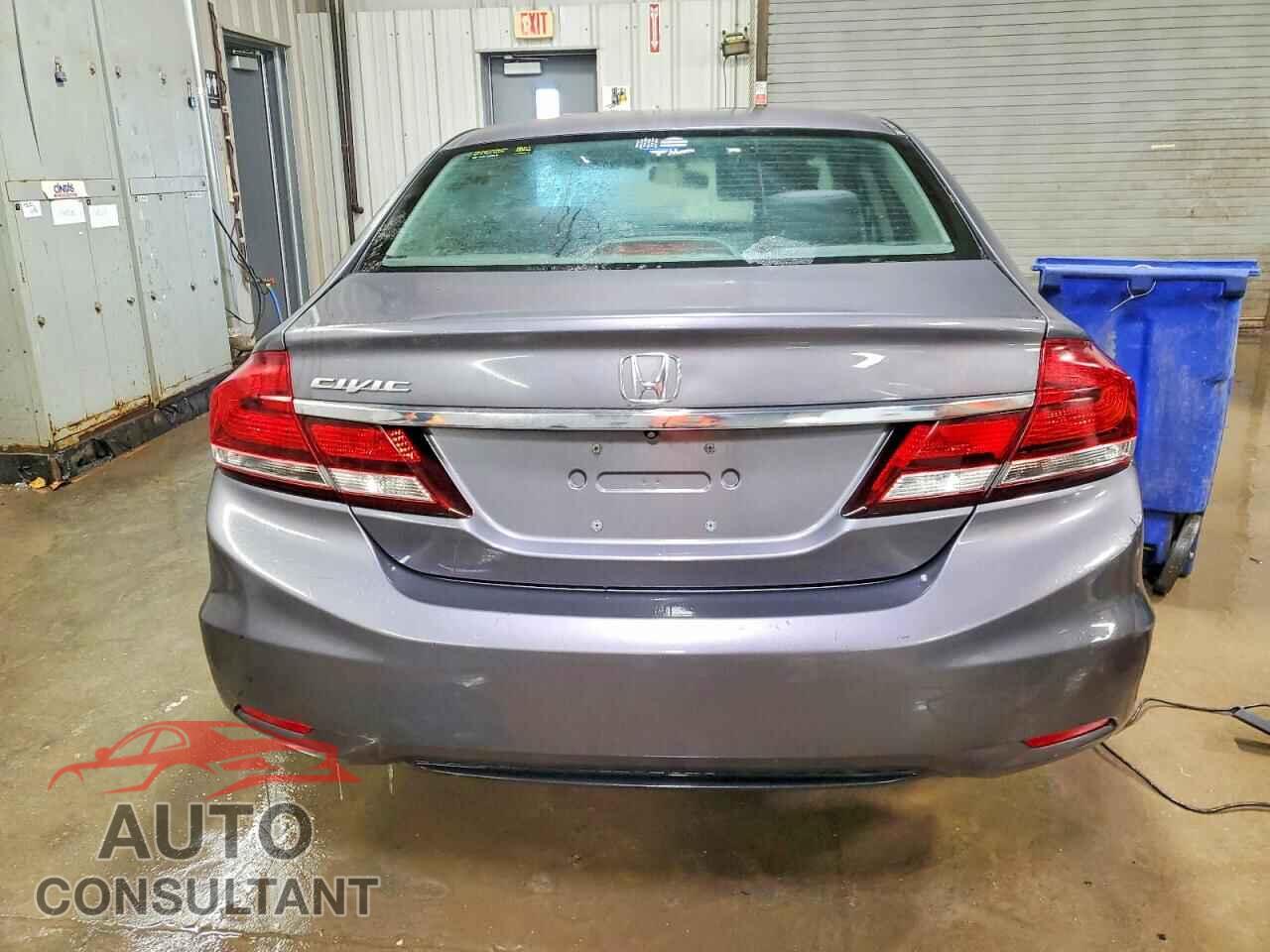HONDA CIVIC 2015 - 19XFB2E51FE005244