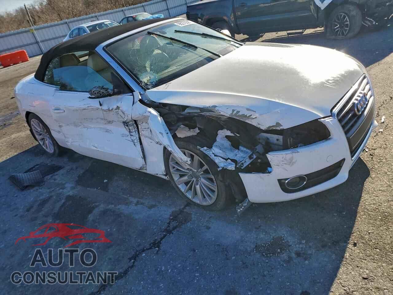 AUDI A5 2012 - WAULFAFH2CN004084