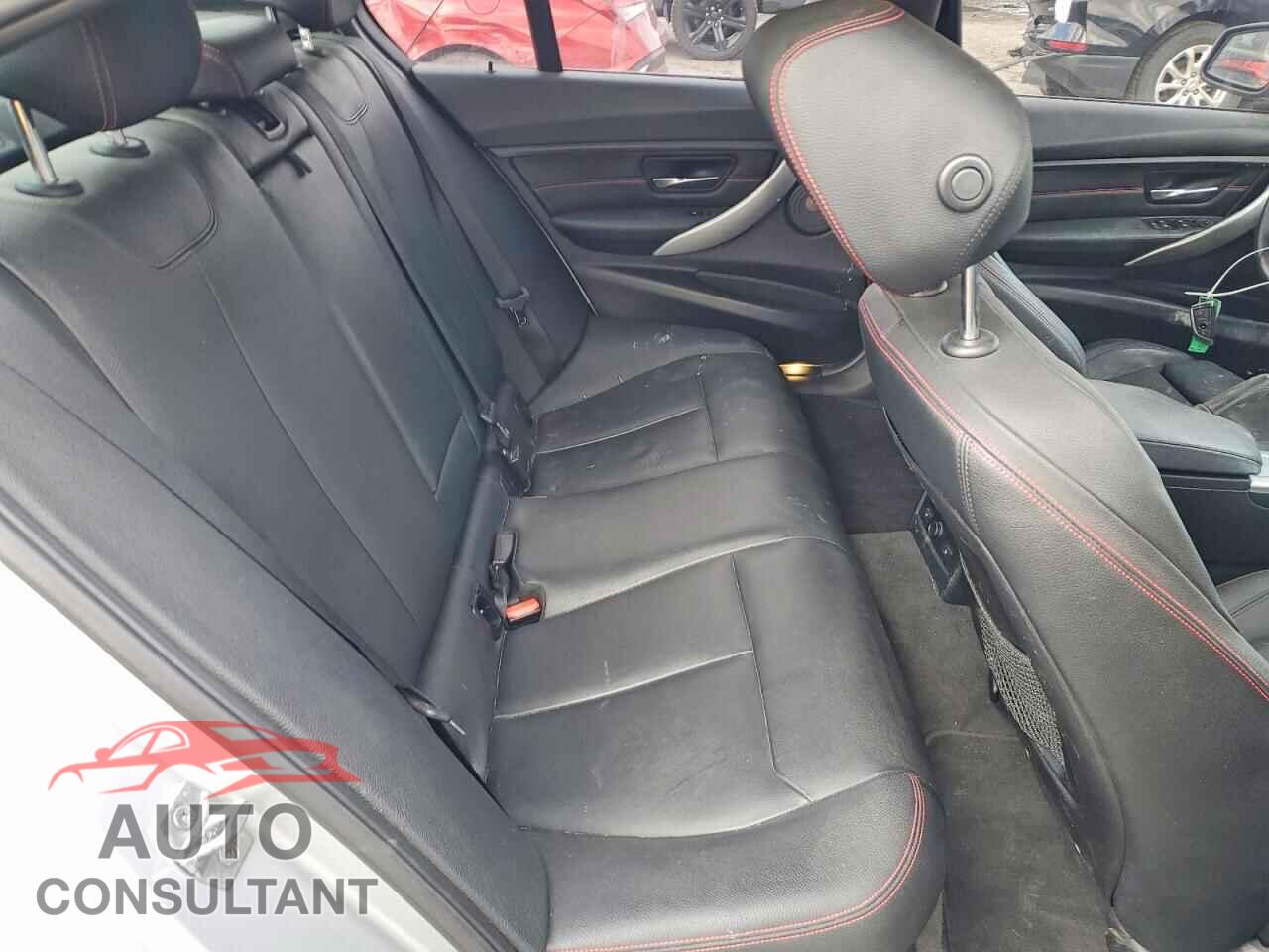 BMW 3 SERIES 2015 - WBA3B5C58FP654477