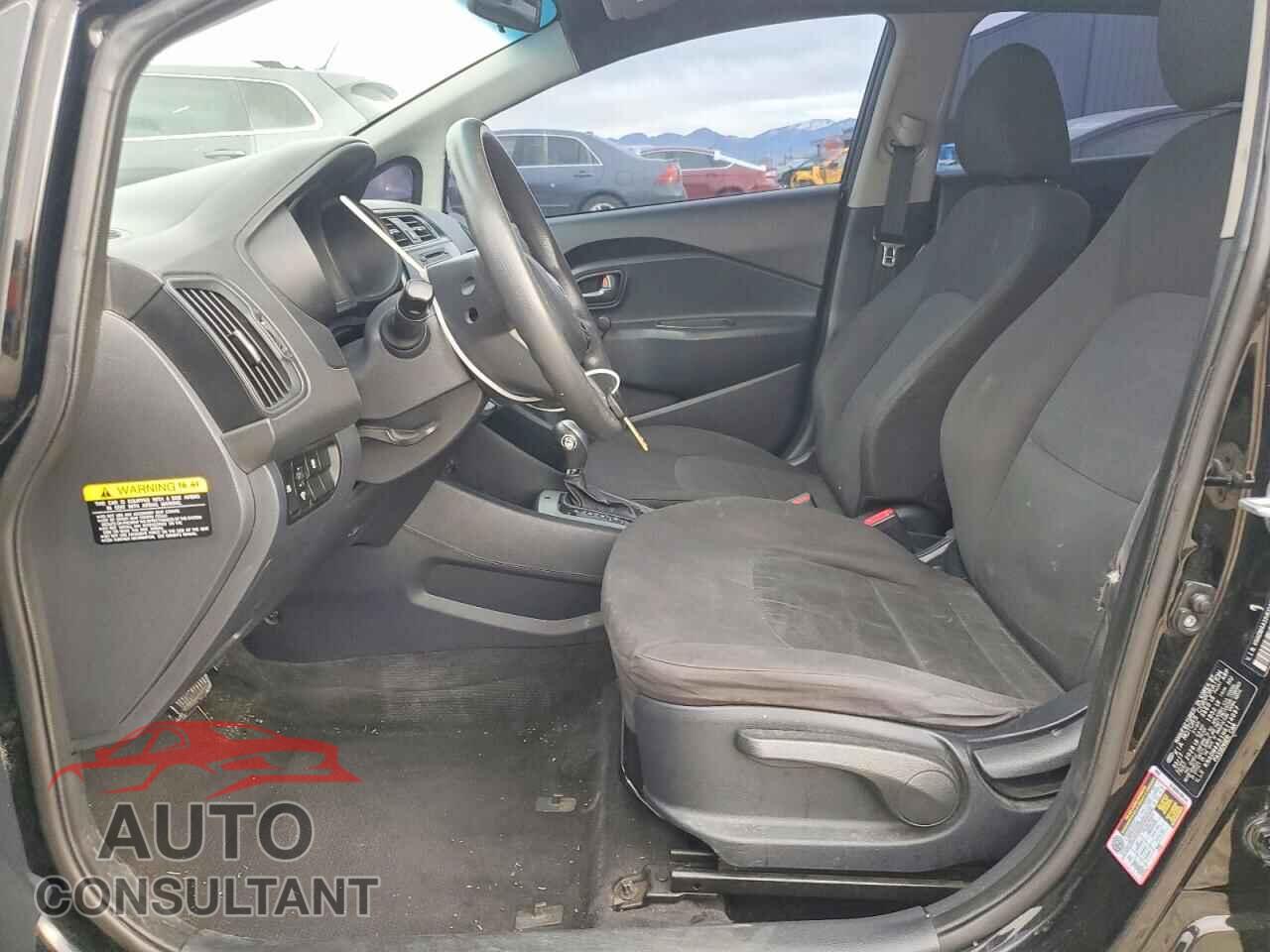 KIA RIO 2017 - KNADM4A31H6114097