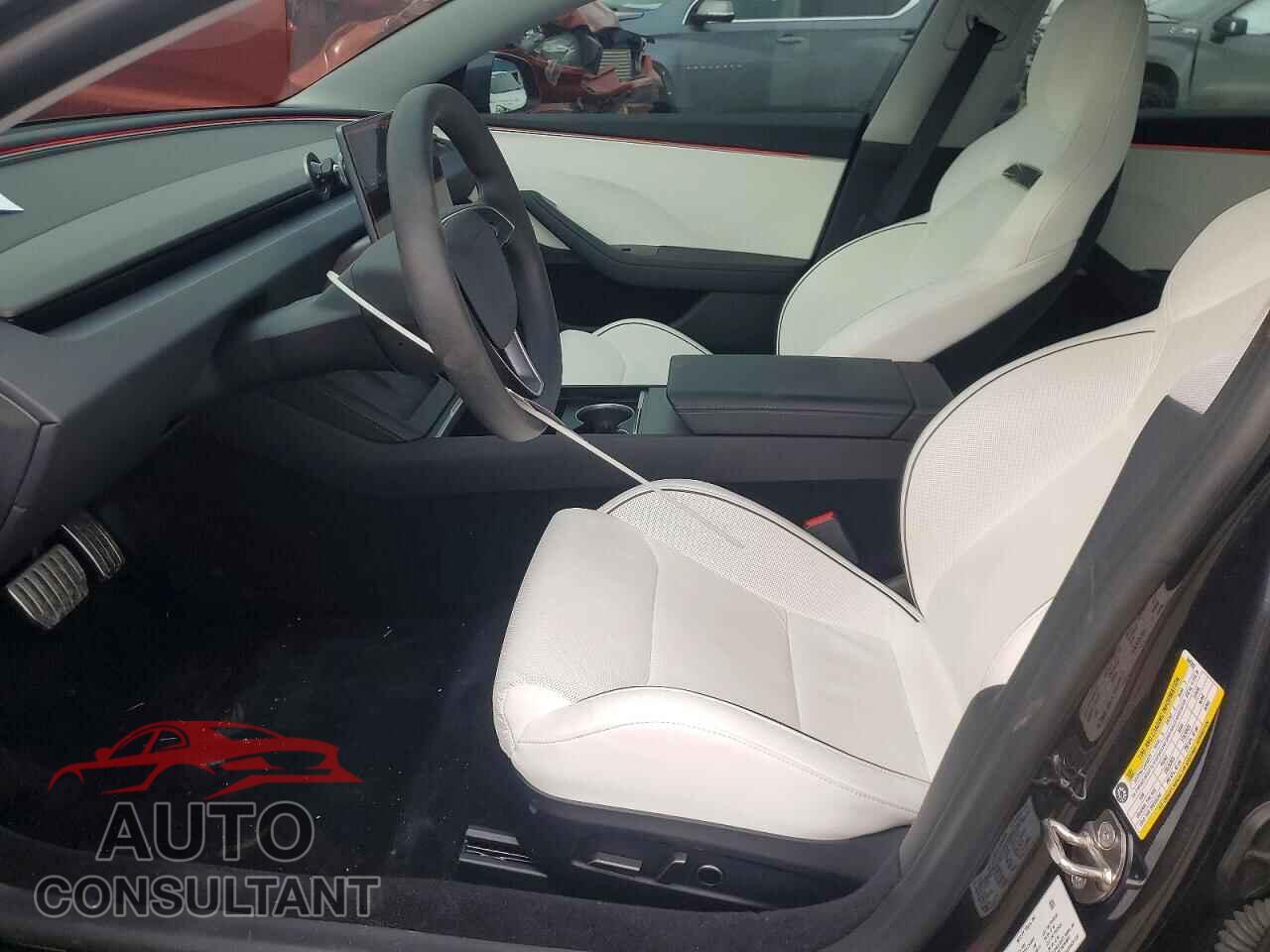 TESLA MODEL 3 2024 - 5YJ3E1ET1RF848880