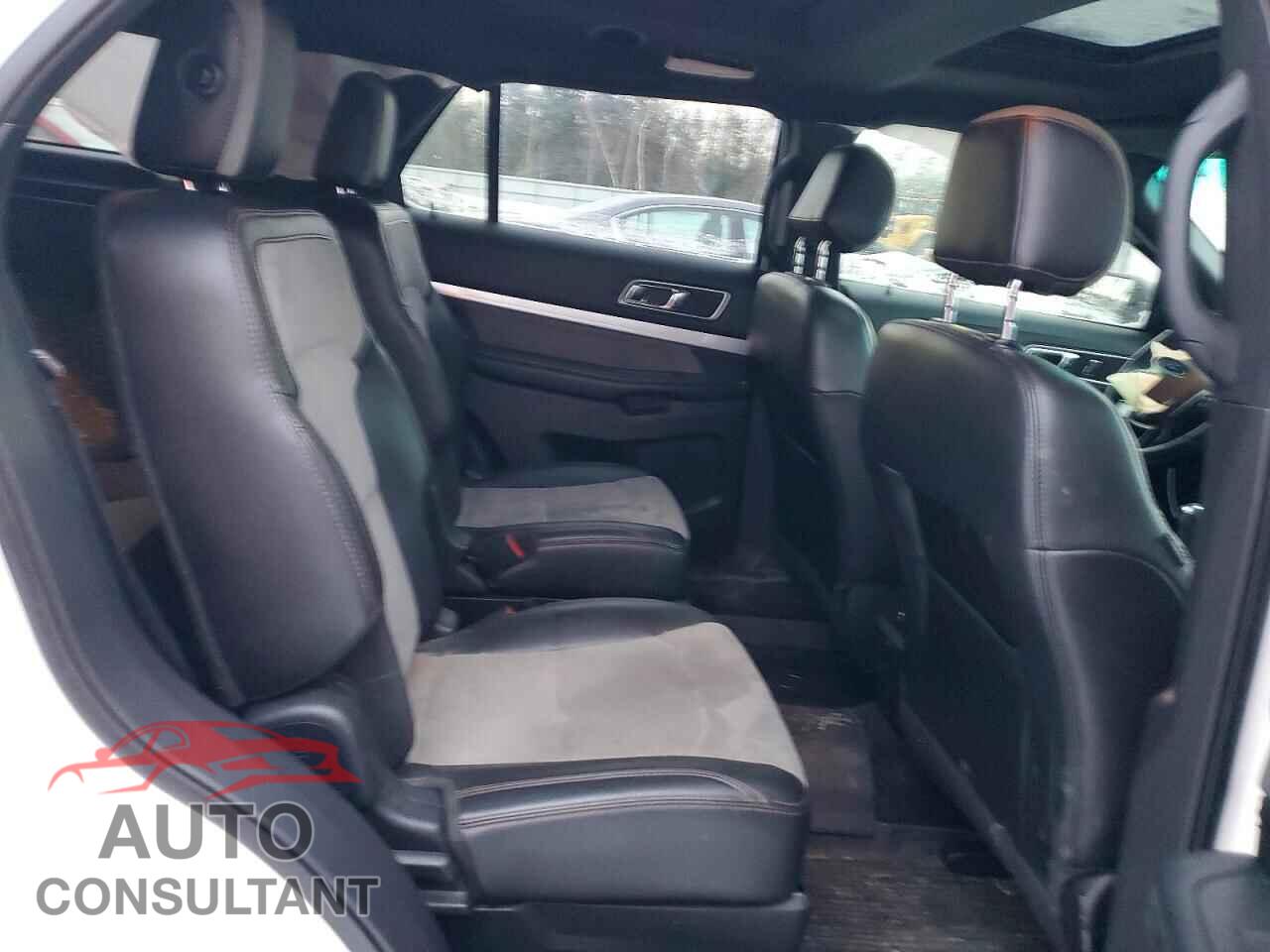 FORD EXPLORER 2017 - 1FM5K8D80HGA96483