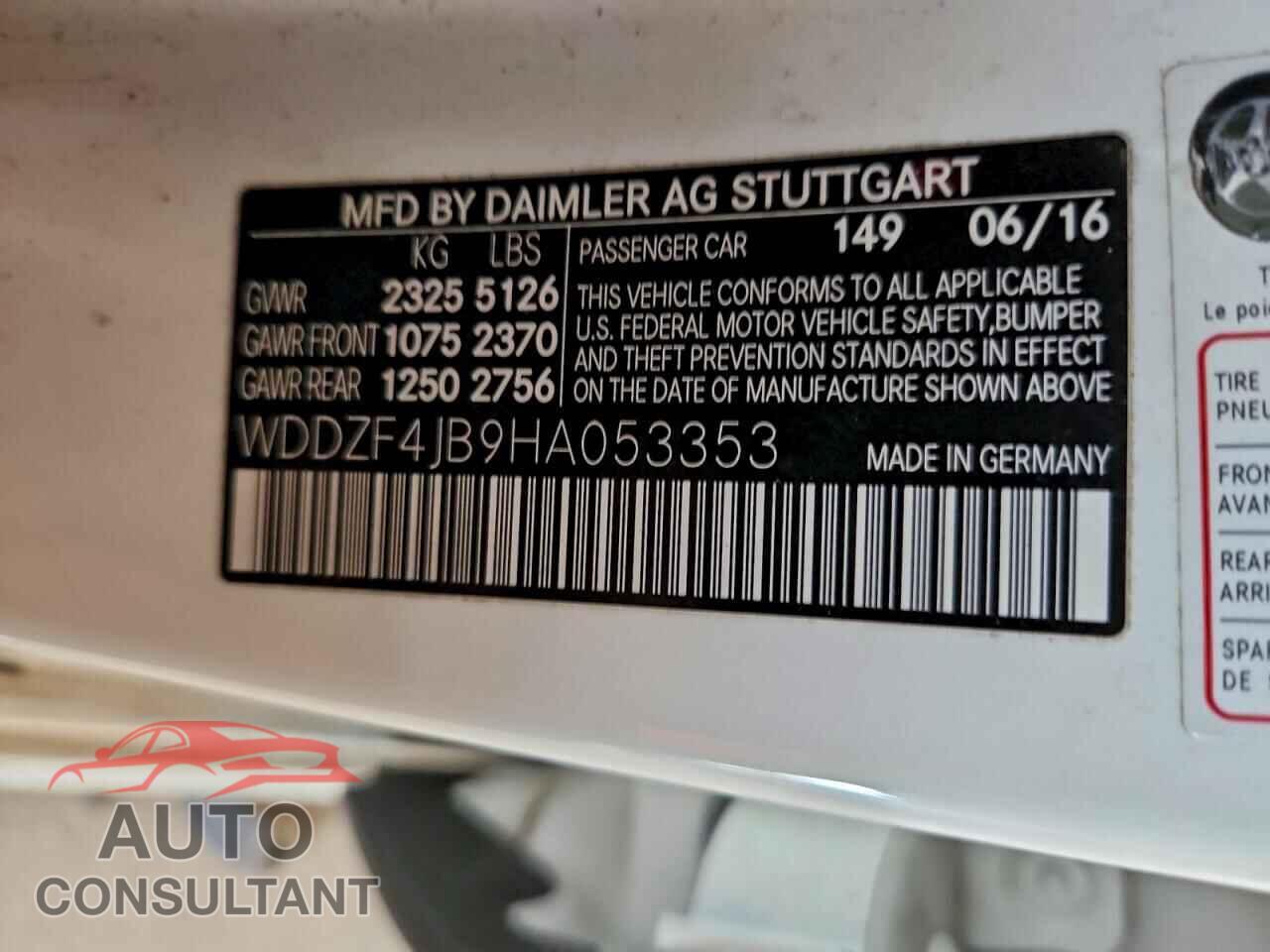 MERCEDES-BENZ E-CLASS 2017 - WDDZF4JB9HA053353