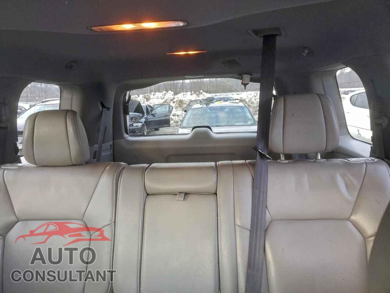 HONDA PILOT 2014 - 5FNYF4H72EB012685