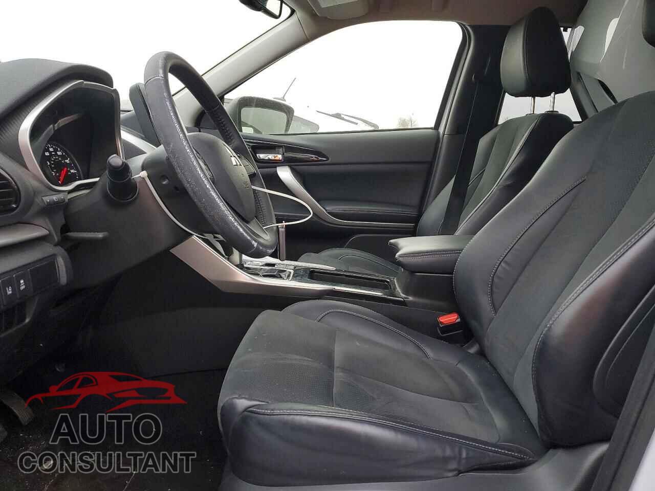 MITSUBISHI ECLIPSE 2023 - JA4ATWAA3PZ049036