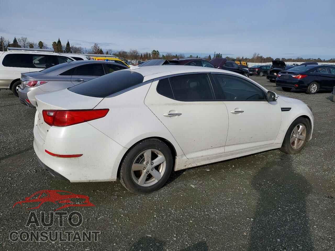 KIA OPTIMA 2015 - KNAGM4A76F5643208