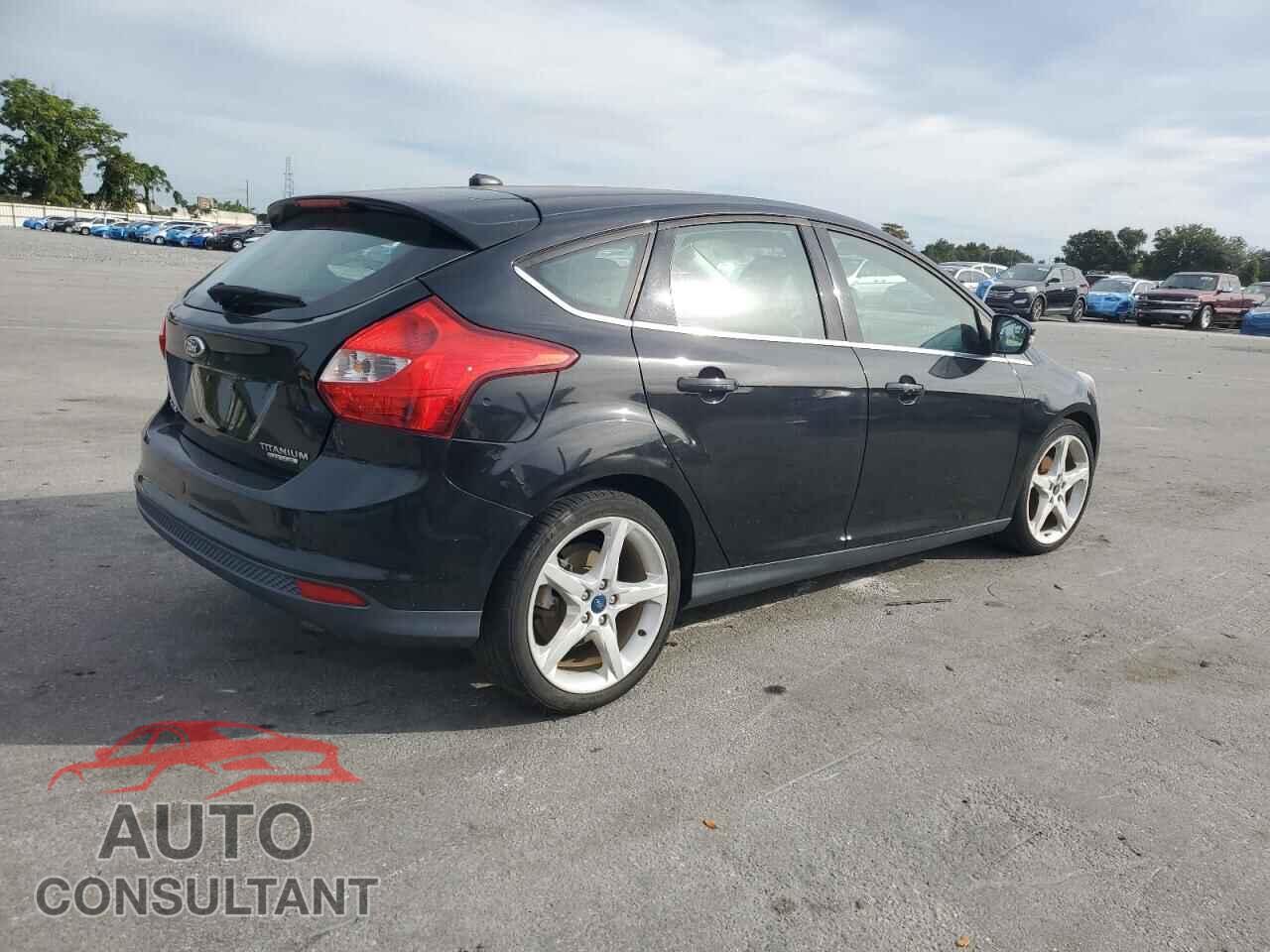 FORD FOCUS 2013 - 1FADP3N22DL217391