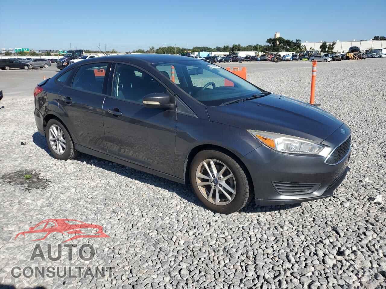 FORD FOCUS 2017 - 1FADP3F24HL346172