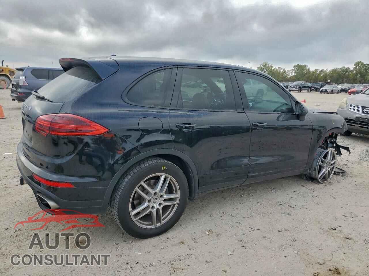 PORSCHE CAYENNE 2018 - WP1AA2A24JKA07678