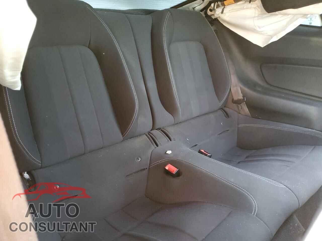 FORD MUSTANG 2020 - 1FA6P8CFXL5158864